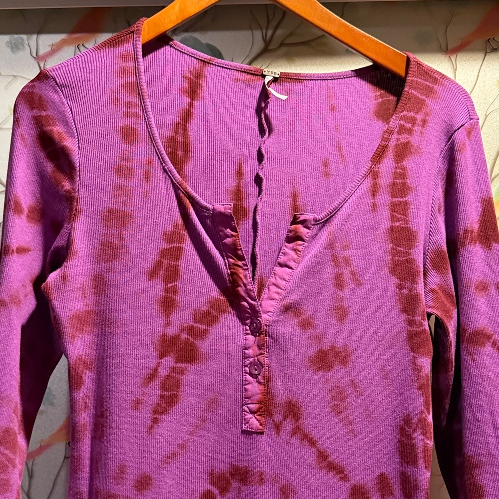 Purple Tie-Dye Midi Dress - Picture 2 of 4